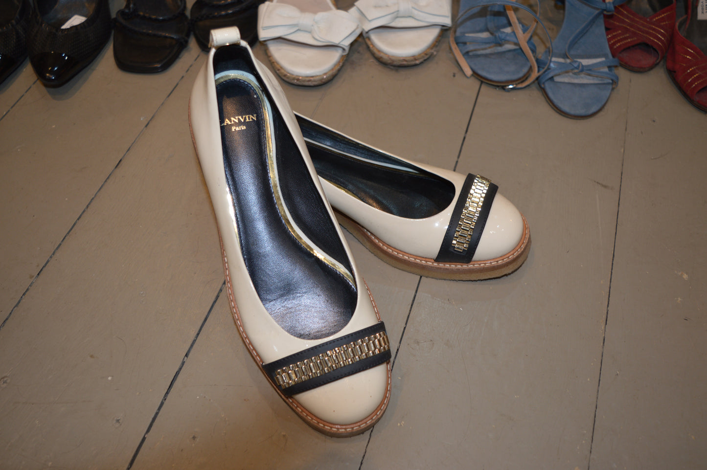 Lanvin Cream Patent Leather Ballet Flats