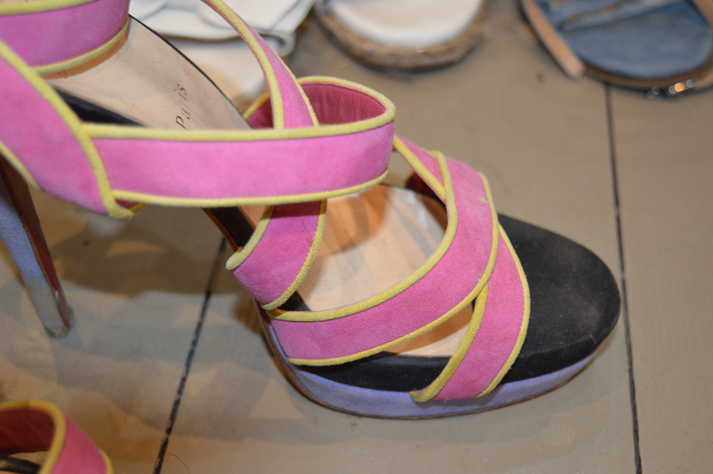 Vintage Louboutin Pink 00’s Heels