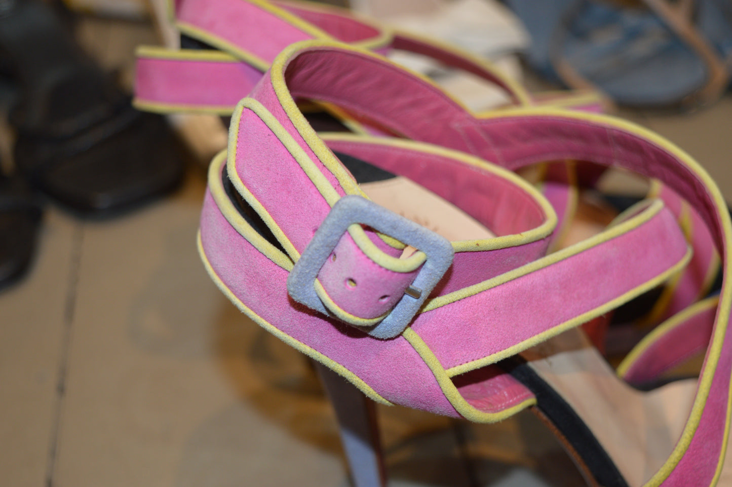 Vintage Louboutin Pink 00’s Heels