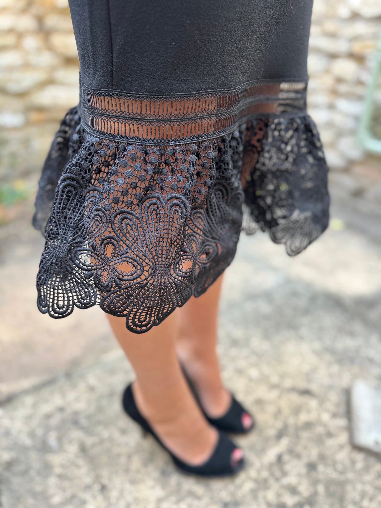Self Portrait Crepe and lace detail Sleeveless Midi black dress