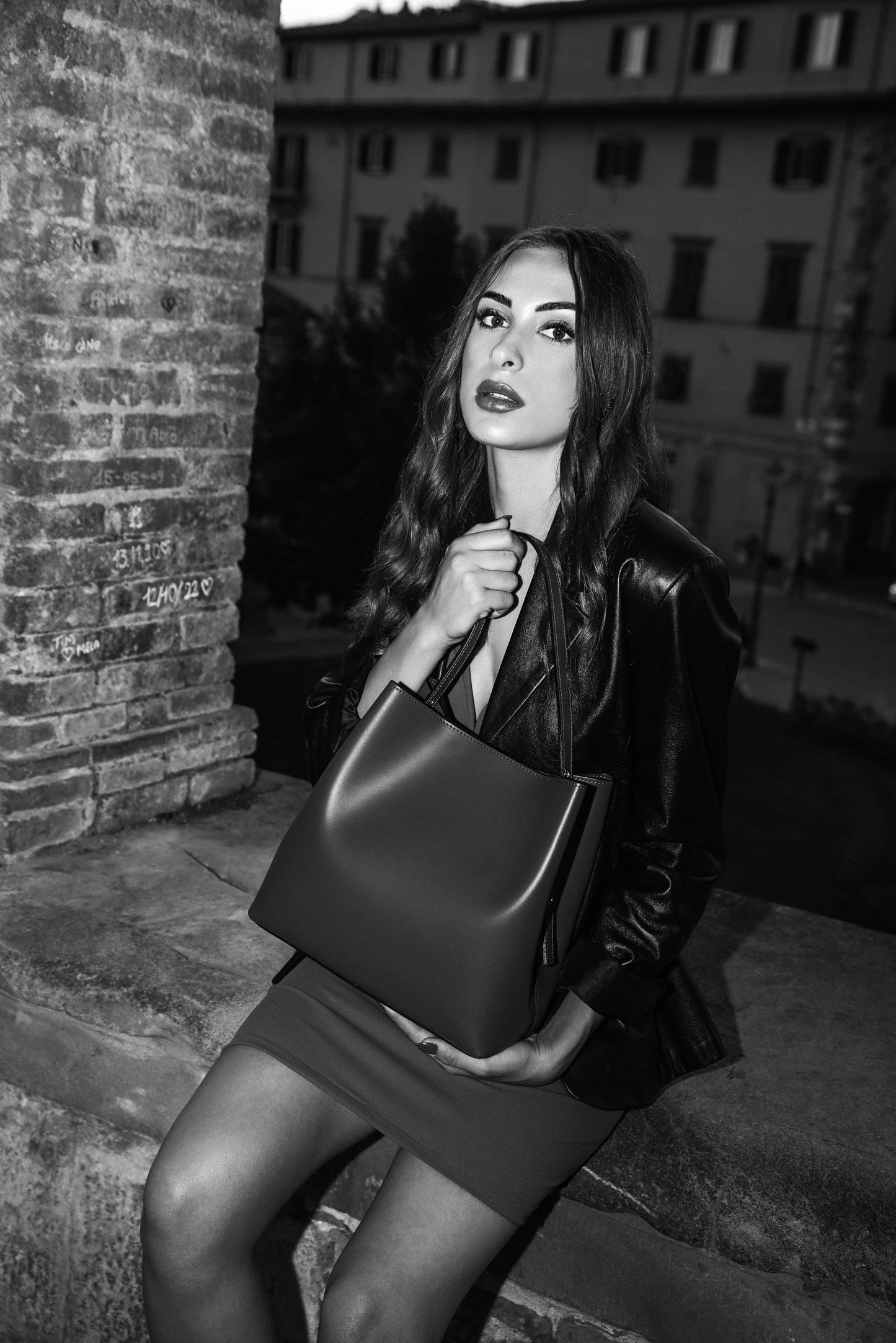 Shoulder Bag in Green Brushed Calf Leather