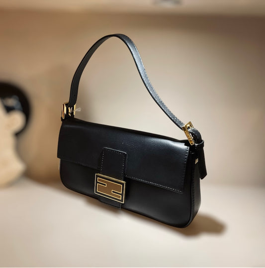 Fendi Mumma Baguette Bag Black